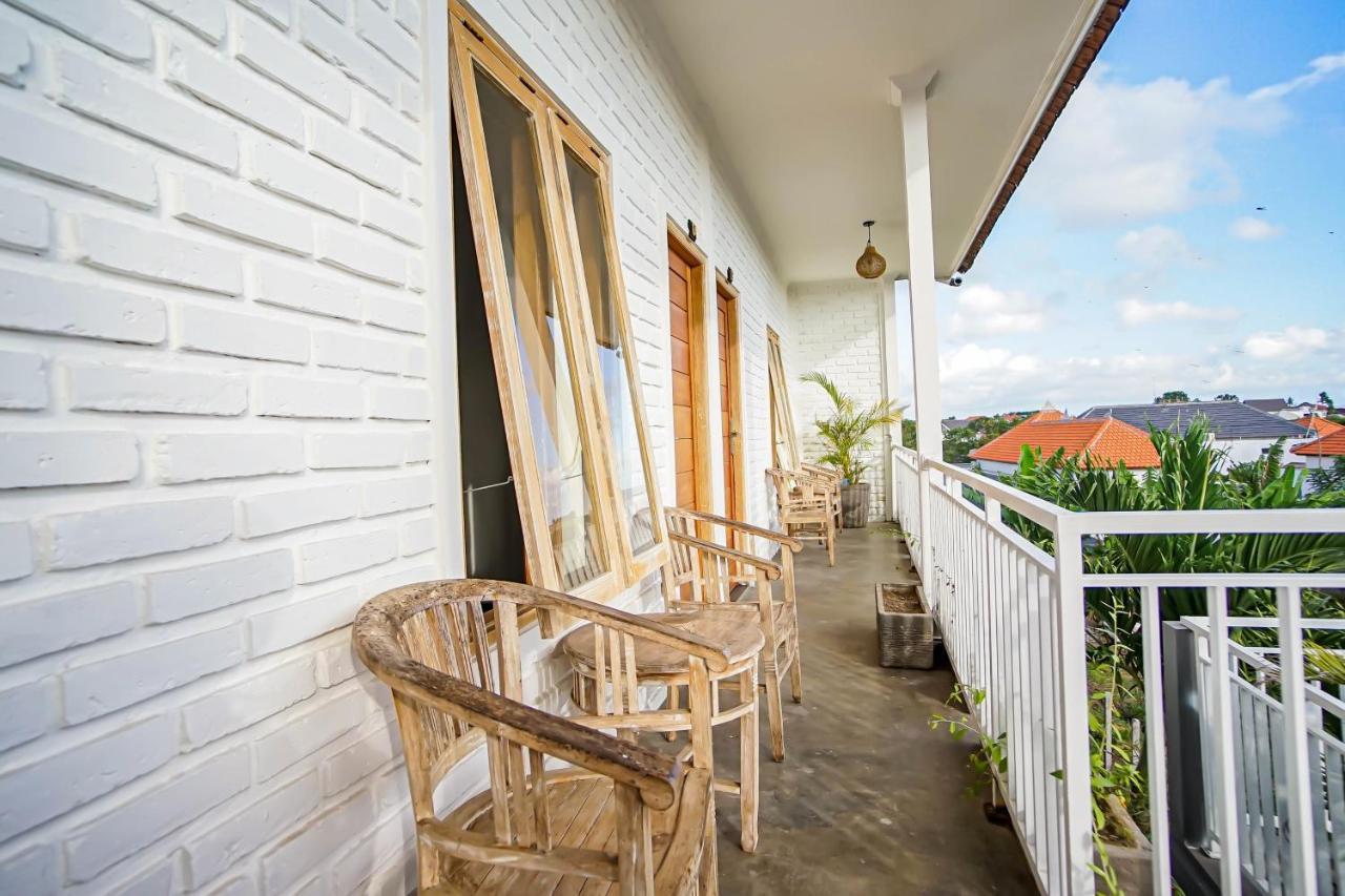 Bali Manik Guest House Canggu ภายนอก รูปภาพ